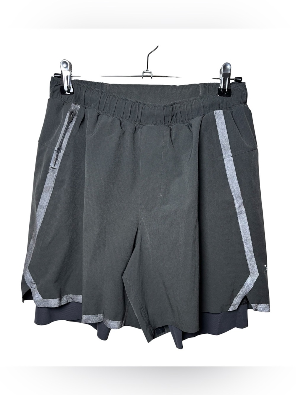 Lululemon Mens Medium Surge Lined Short 6" Graphite Gray M7AJES Running Active